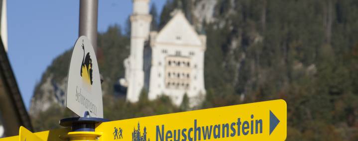 Allgäu Schloss Neuschwanstein Wanderschild