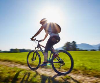 Mountainbiken über die Allgäuer Wiesen