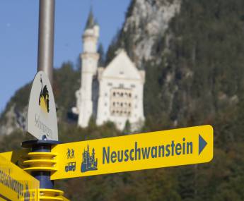 Allgäu Schloss Neuschwanstein Wanderschild