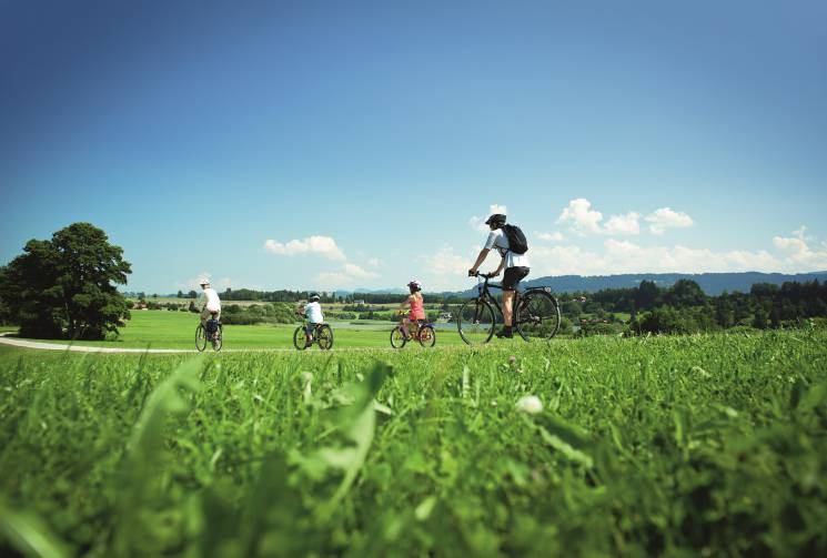 family cycling tour bavaria 