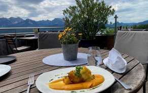 Süßkartoffelpüree mit Blumenkohlsteak, Bild 1/1